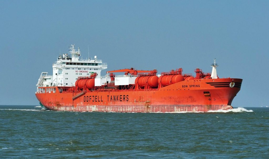 seagoing ship, tanker, north sea, mouth of the elbe river, bow wave, shipping, transport, supply, elbe, cuxhaven, hamburg, tanker, tanker, tanker, tanker, tanker